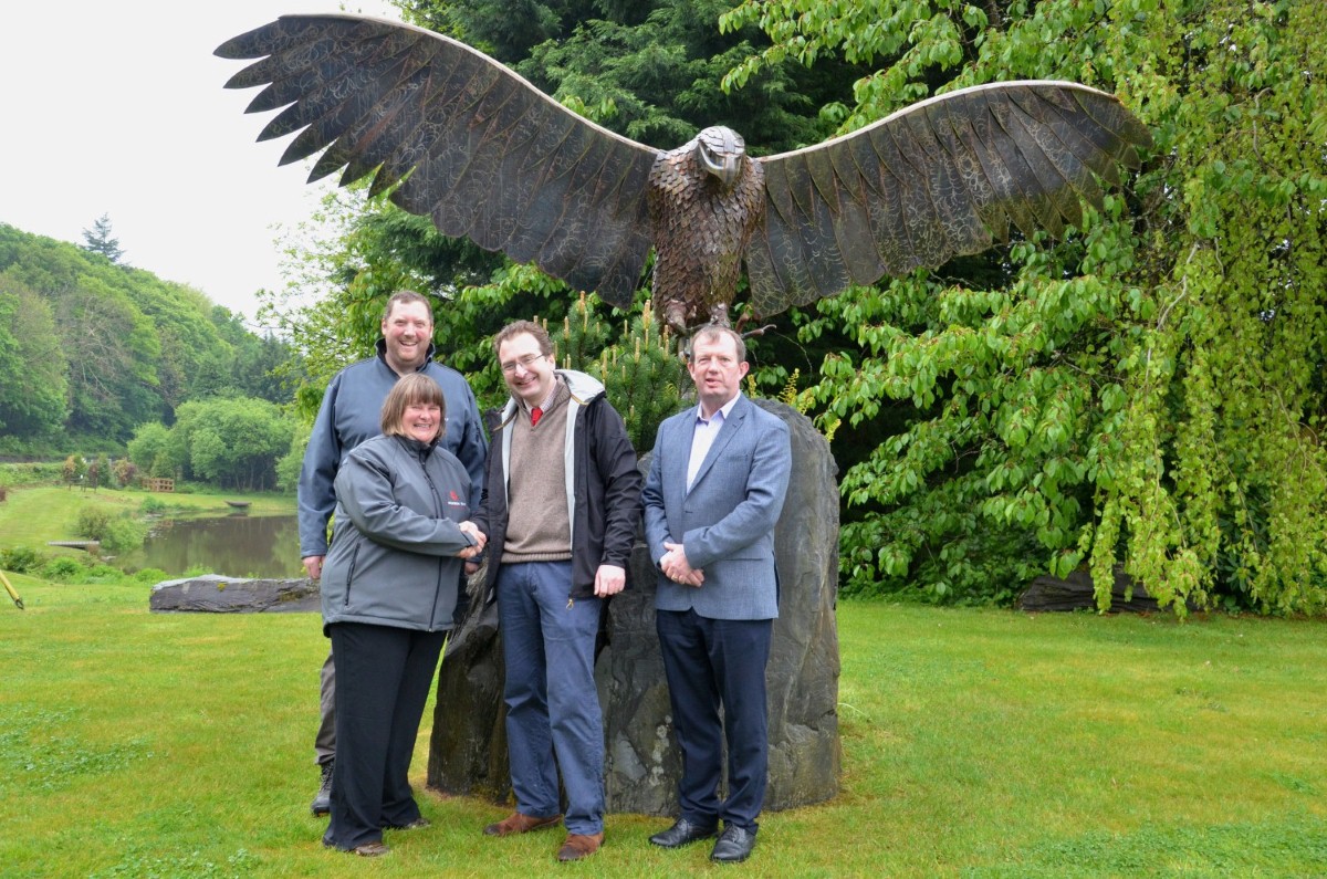 Rufus Bellamy Congratulates Morben Isaf Park Managers Ben and Sarah Lewis